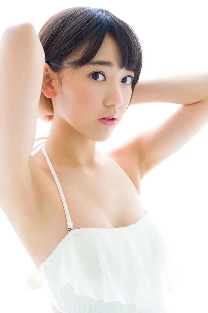 【宮脇咲良の高画質エロ画像133枚】元IZ*ONE・AKB・HKTメンバーのお宝水着グラビア 100th image