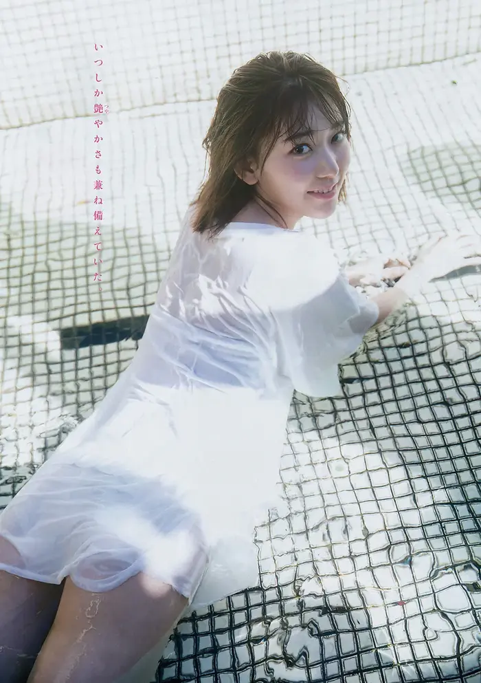 【宮脇咲良の高画質エロ画像133枚】元IZ*ONE・AKB・HKTメンバーのお宝水着グラビア 71th image