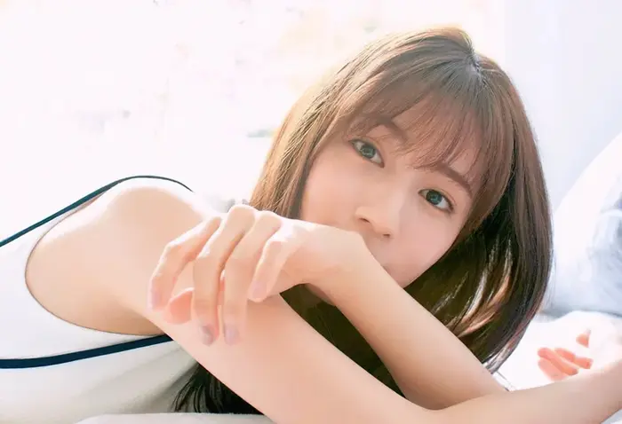 【堤礼実の高画質エロ画像36枚】人気美人女子アナの初フォトブックグラビア＆オフショット 14th image