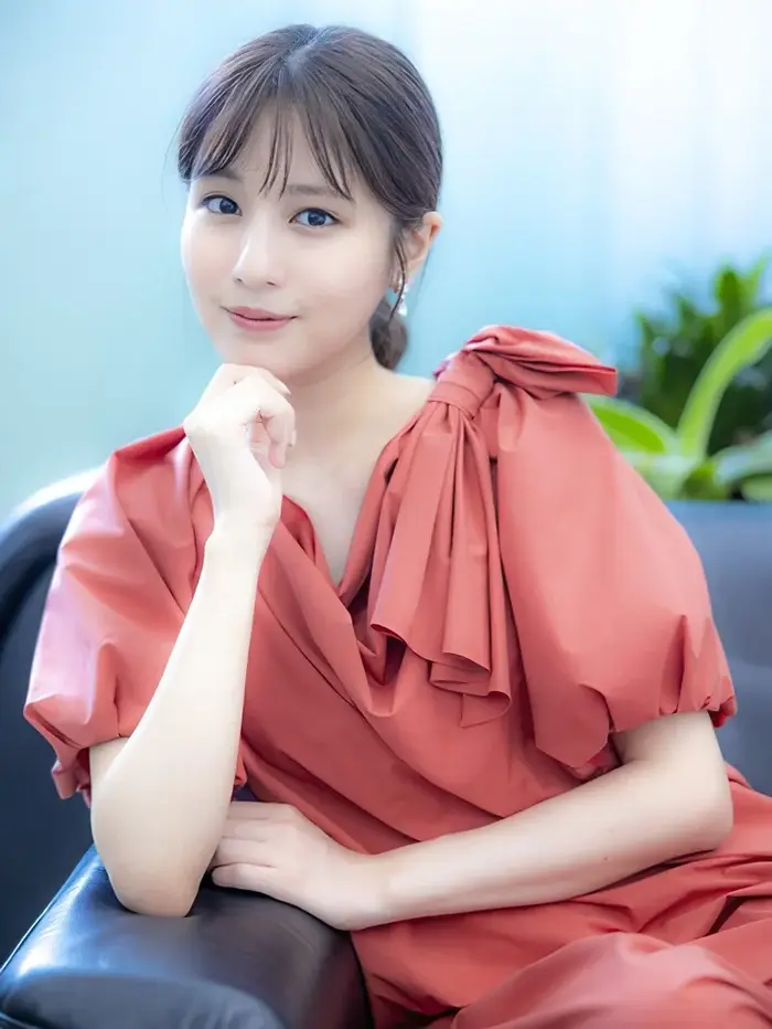 【堤礼実の高画質エロ画像36枚】人気美人女子アナの初フォトブックグラビア＆オフショット 20th image
