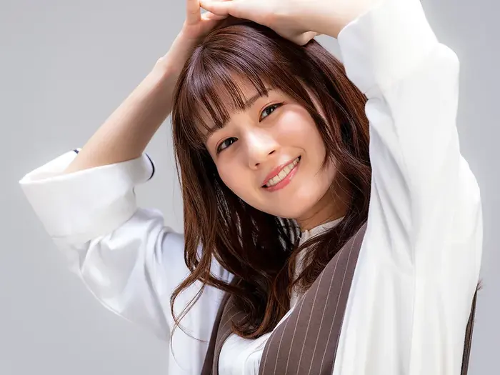 【堤礼実の高画質エロ画像36枚】人気美人女子アナの初フォトブックグラビア＆オフショット 7th image