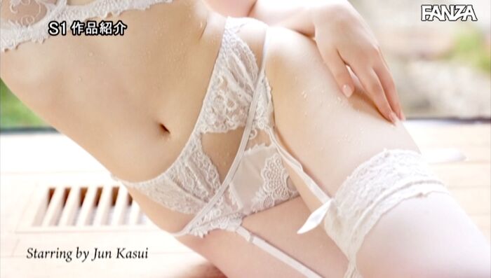 Perfume Jun Innocent beautiful girl who is a middle-aged 13th image