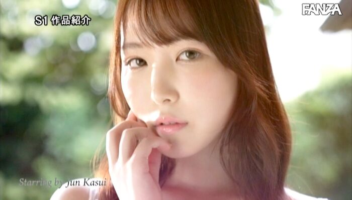 Perfume Jun Innocent beautiful girl who is a middle-aged 15th image