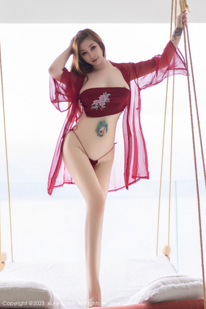 XiuRen第6321期_女神妲己_Toxic大理旅拍性感红绿两套服饰秀丰腴美臀诱惑写真90P 64th image