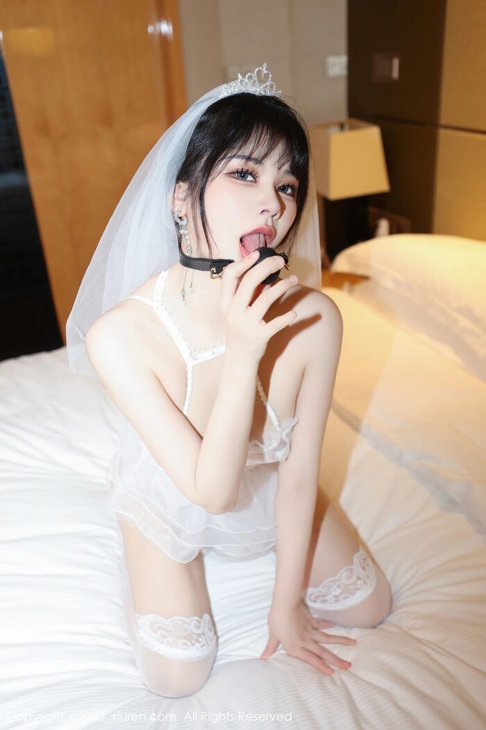 XiuRen第6365期_模特桃桃子_Erotic White Bud 丝marriage纱配白丝袜透视秀惹火身Material诱惑Photo 89P 39th image