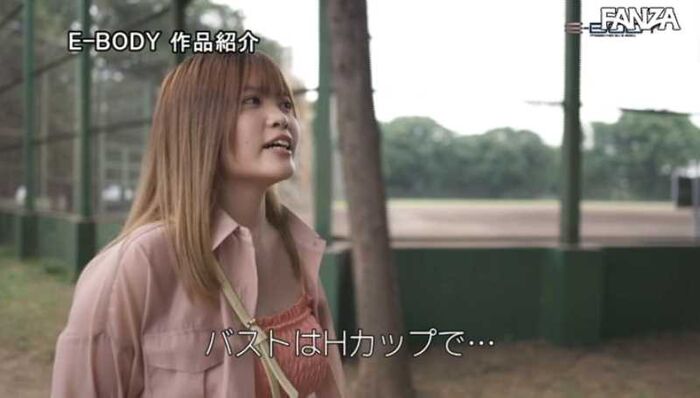 Chinatsu Niiyama H cup girl sex image that is too good 17th image