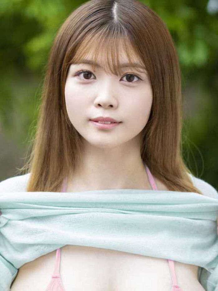 Chinatsu Niiyama H cup girl sex image that is too good 3th image