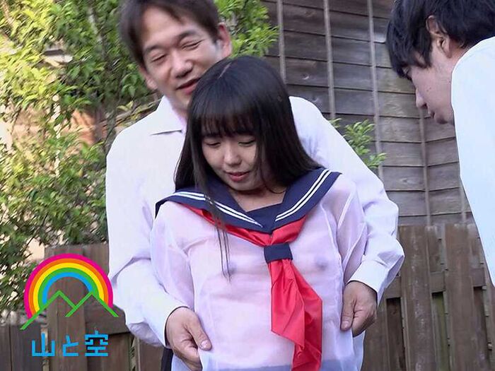 全裸散歩で青姦しまくる露出好きJKエロ画像 8th image