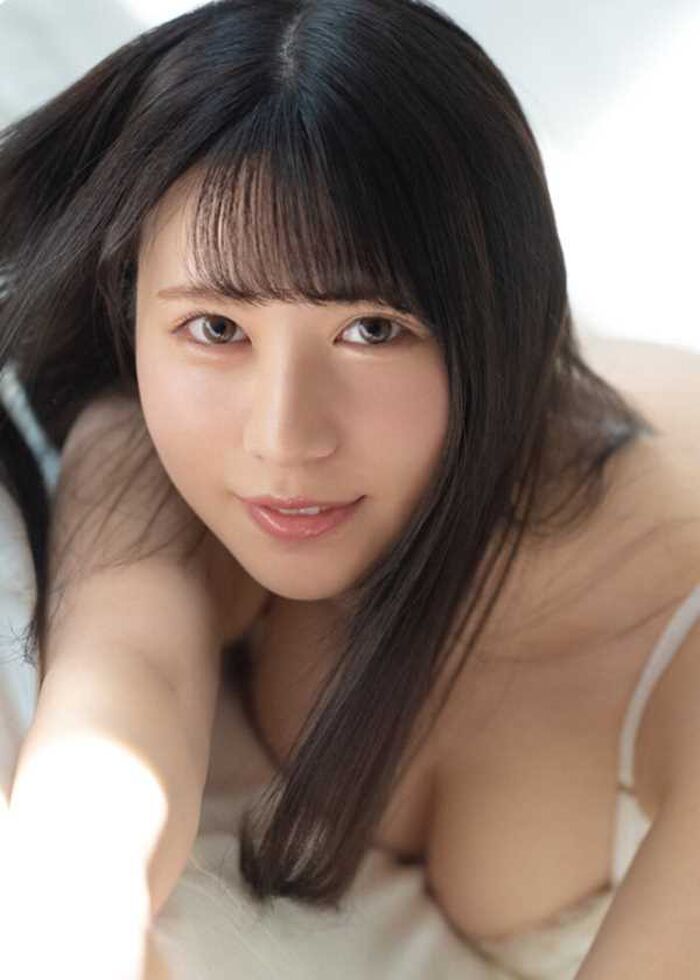 Emika Asagiri A beautiful girl who likes H and made her AV debut erotic image 3th image