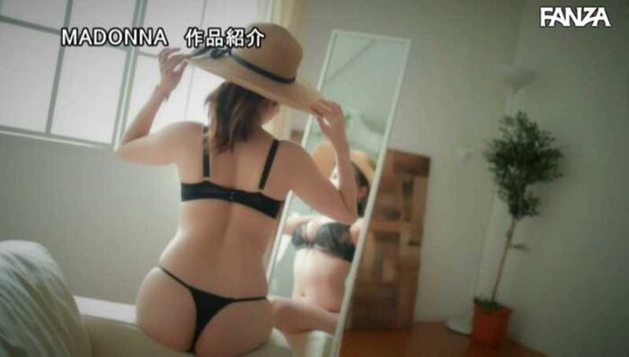 Tamana Aoki Kamakura beautiful married woman erotic image of an enchanted G cup 15th image