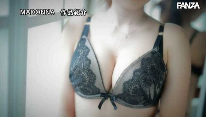 Tamana Aoki Kamakura beautiful married woman erotic image of an enchanted G cup 16th image