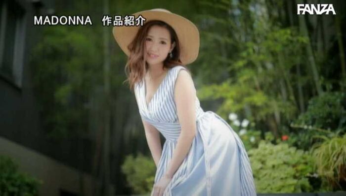 Tamana Aoki Kamakura beautiful married woman erotic image of an enchanted G cup 22th image