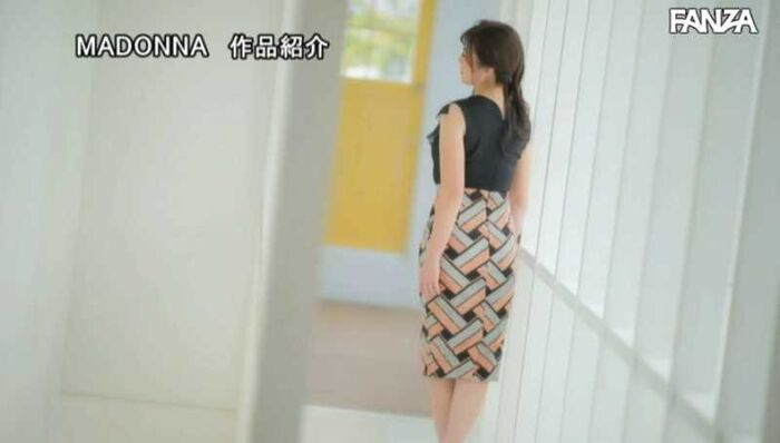 Rinriko Kinoshita Sex image of a simple housewife shining lewdly 15th image