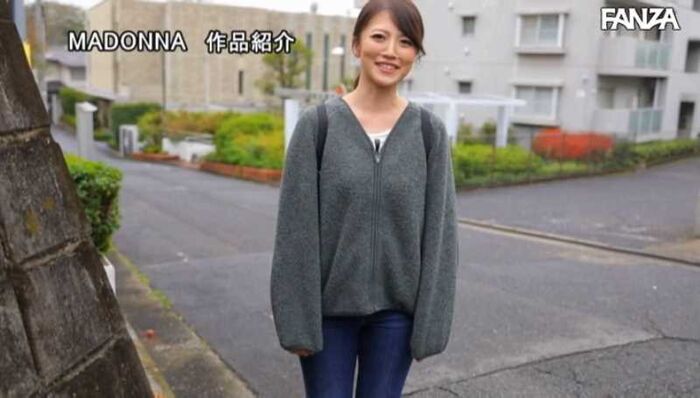 Rinriko Kinoshita Sex image of a simple housewife shining lewdly 19th image