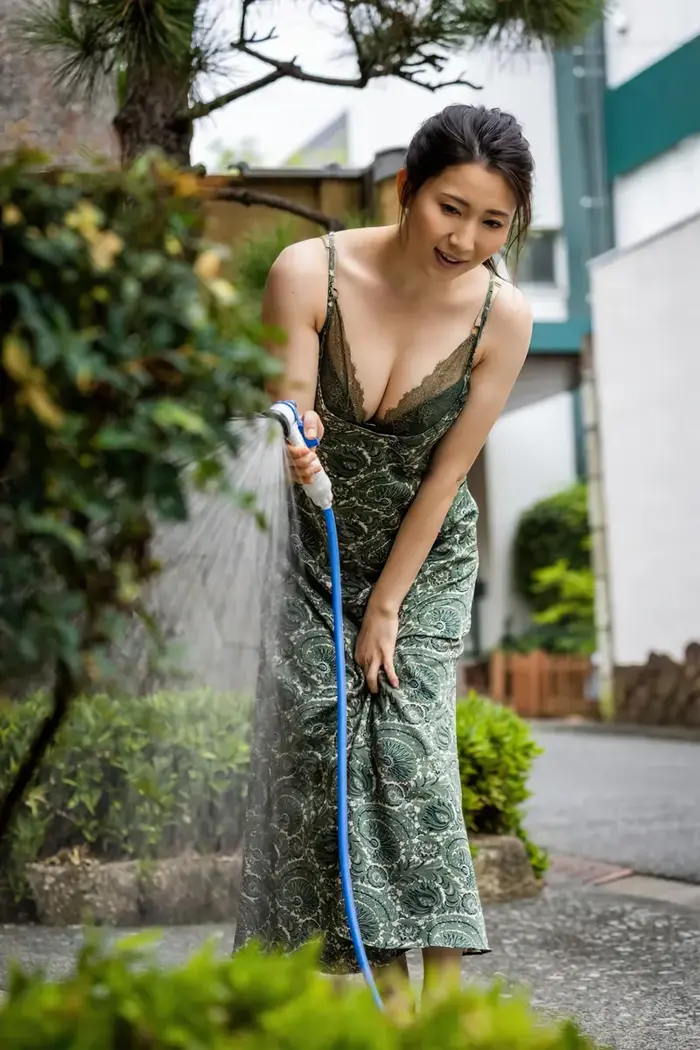 [Hikari Hikari Hime High Quality Erotic Images 93 Photos] Beautiful Mature Woman Slender AV Actress Undressed Nude Gravure 4th image