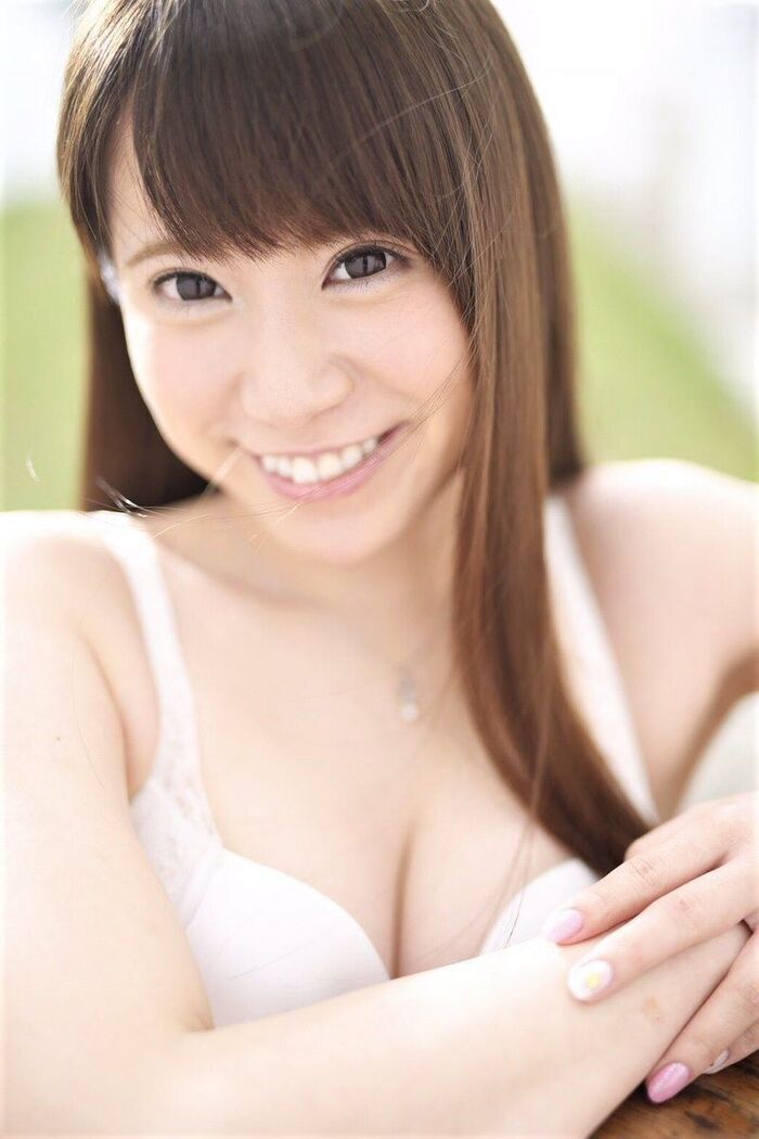 Rin Hatsumi Neat and clean Cinderella Girl AV debut image 4th image