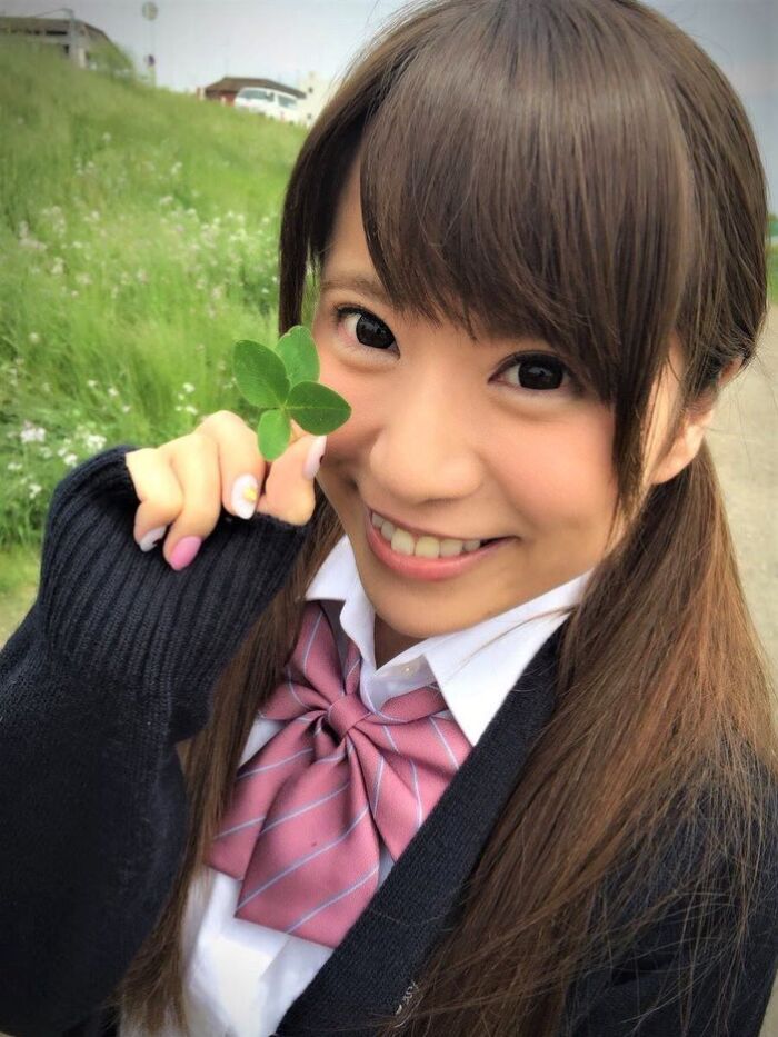 Rin Hatsumi Neat and clean Cinderella Girl AV debut image 5th image