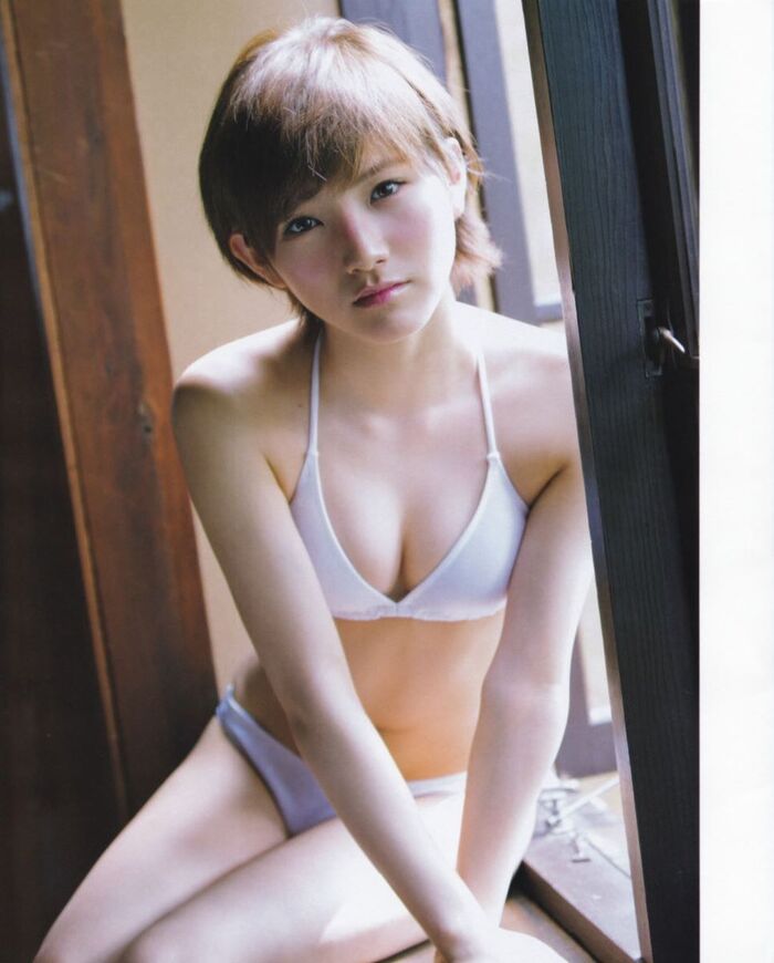 Nana Okada's short hair is a cute swimsuit gravure image 59th image