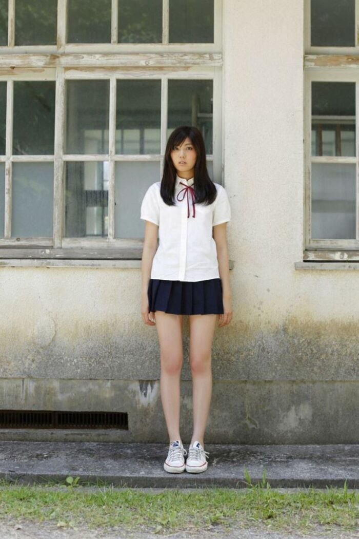 岩崎名美 スタイル抜群な水着グラビア画像 4th image