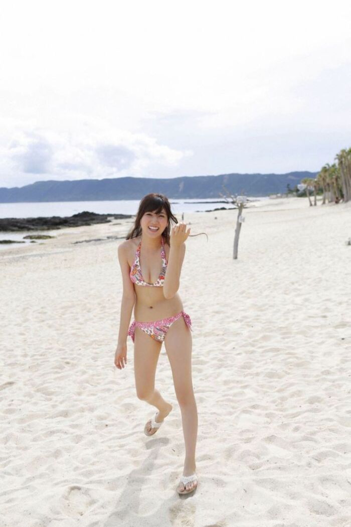 岩崎名美 スタイル抜群な水着グラビア画像 62th image