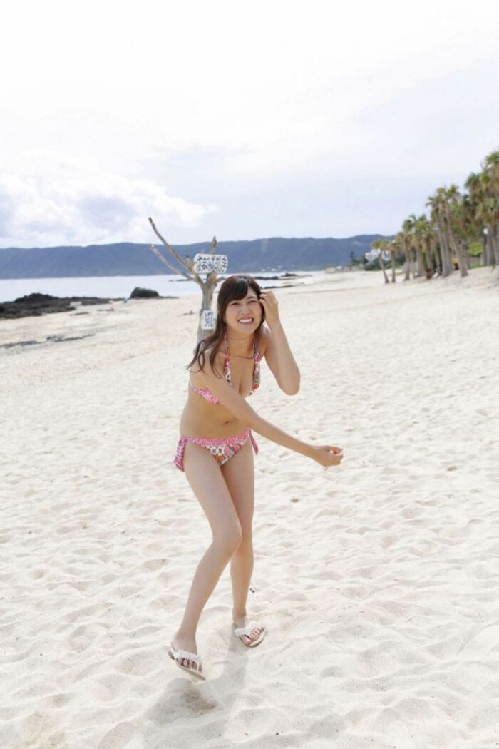 岩崎名美 スタイル抜群な水着グラビア画像 63th image