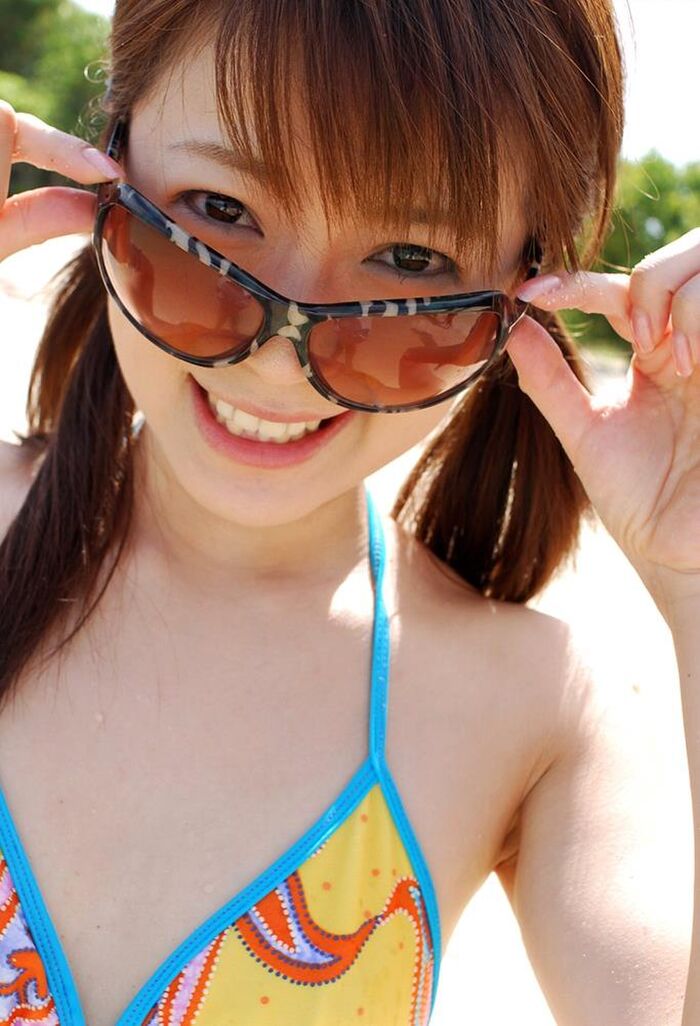 Mei Itoya of a high school girl in glasses is an erotic cute nude image 80th image