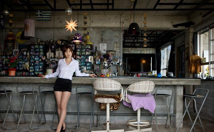 Beautiful big nude image of Saki Okuda exposing outdoors on a southern island 20th image