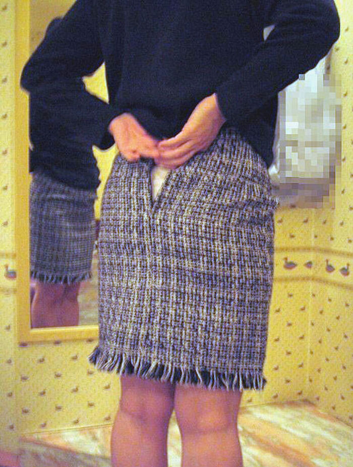 Panchira with chuck open 42 erotic images! I put together the pants that can be seen through the gap in the zipper! !! 13th image