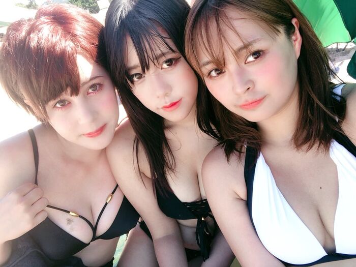 【3D】Selfie-style erotic image emphasizing cleavage Part.1 50 photos 20th image