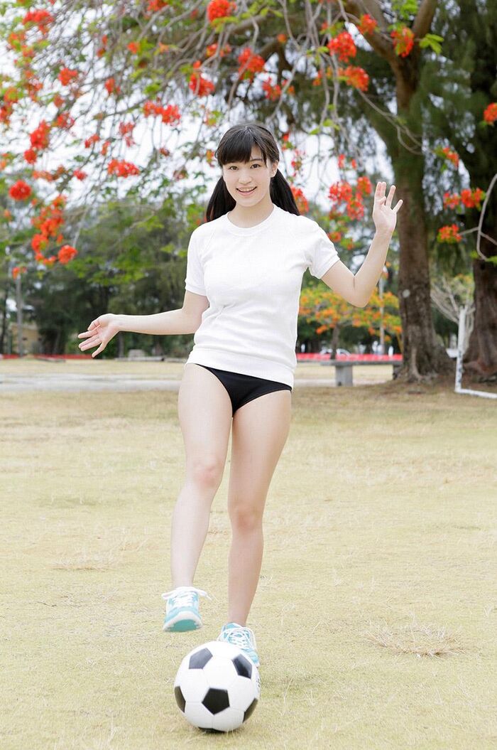 High-leg competitive swimsuit is erotic cute Seiko Takasaki gravure image 55th image