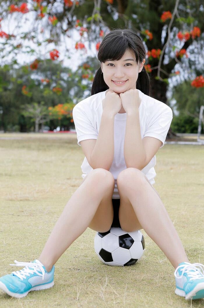 High-leg competitive swimsuit is erotic cute Seiko Takasaki gravure image 57th image