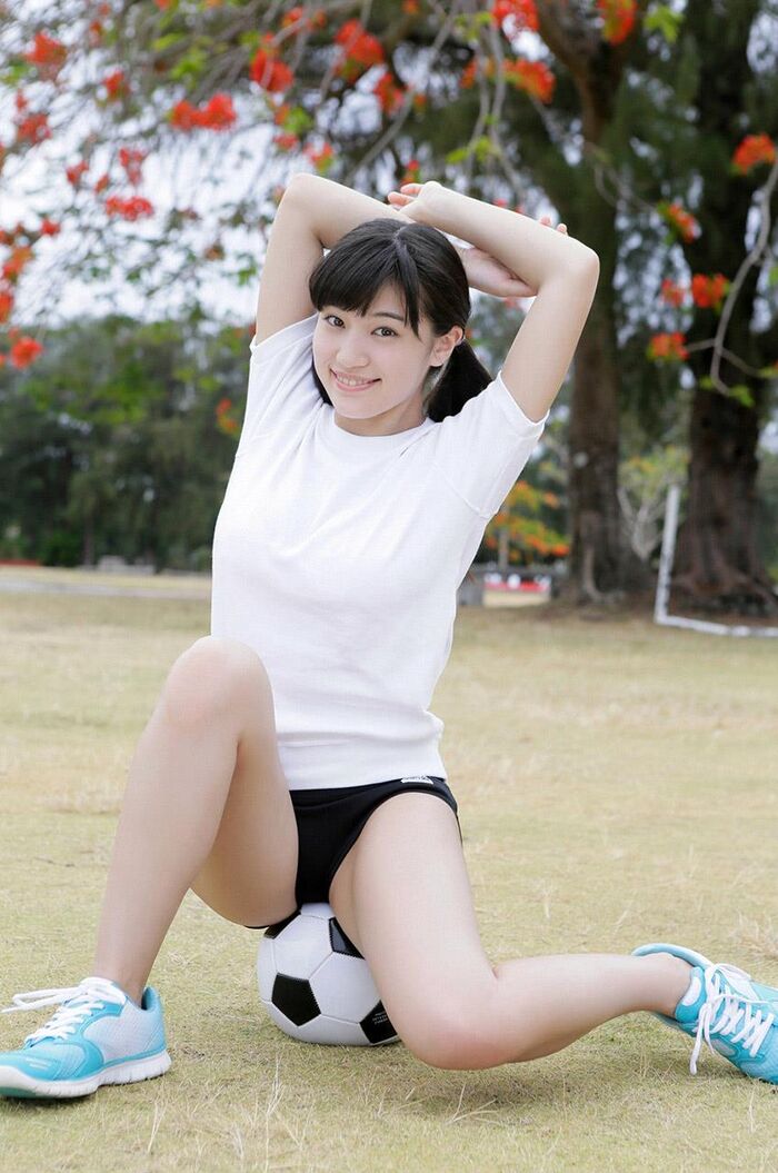 High-leg competitive swimsuit is erotic cute Seiko Takasaki gravure image 58th image