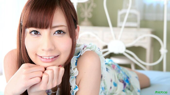 Former AKB Itano-like uncensored AV actress Yuria Mano erotic image 6th image