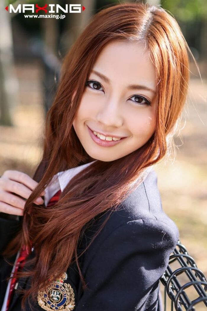Former AKB Itano-like uncensored AV actress Yuria Mano erotic image 80th image