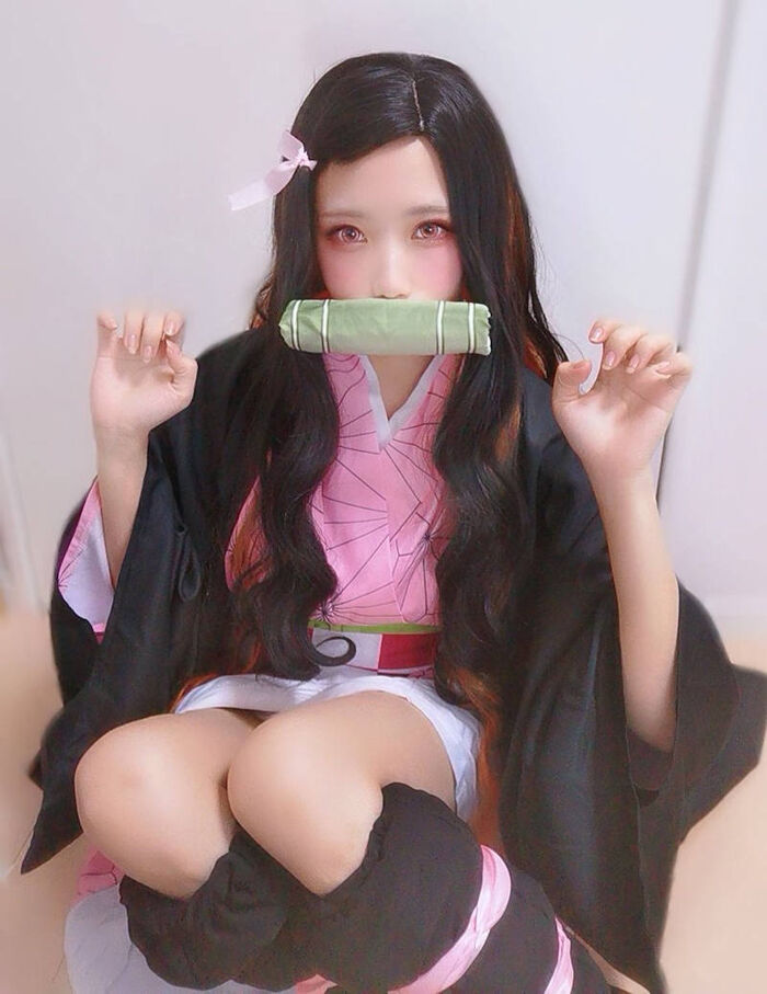 'Demon Slayer' female character cosplay erotic image 16th image