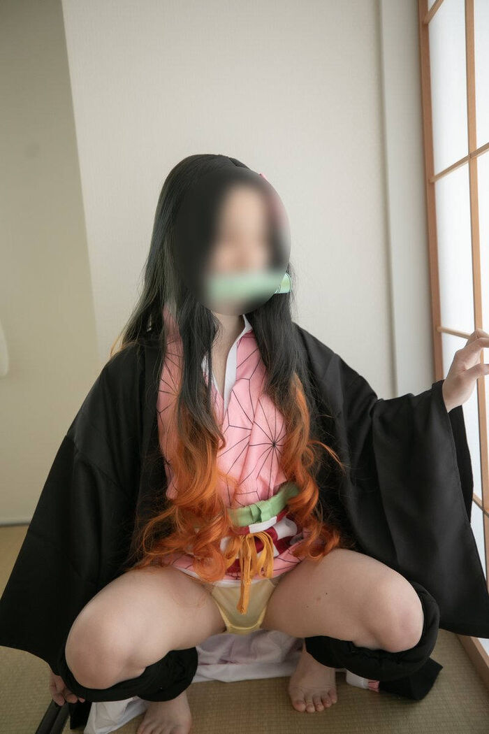 'Demon Slayer' female character cosplay erotic image 22th image