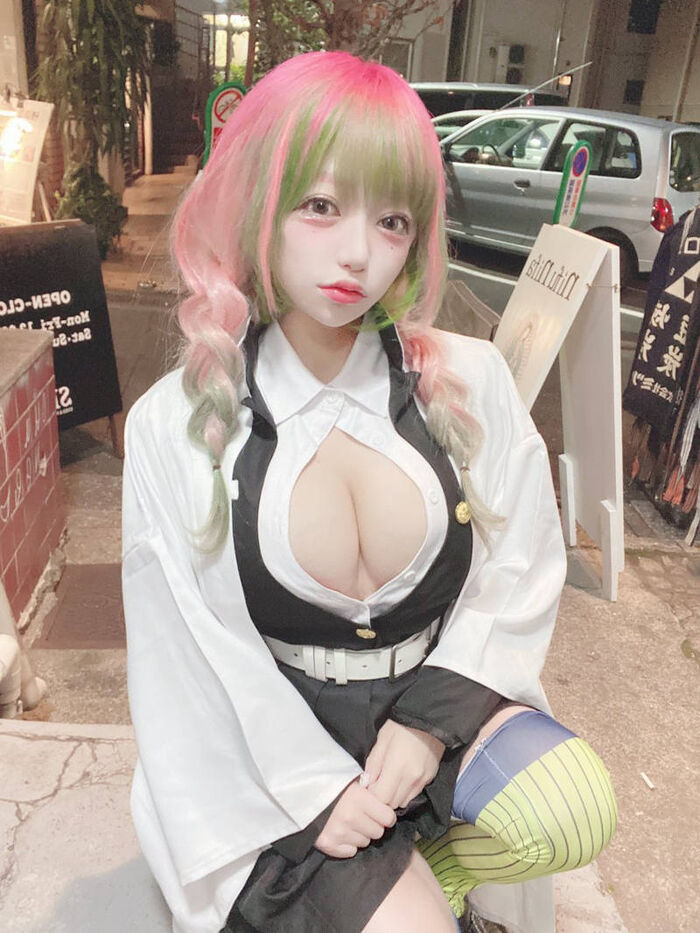 'Demon Slayer' female character cosplay erotic image 37th image