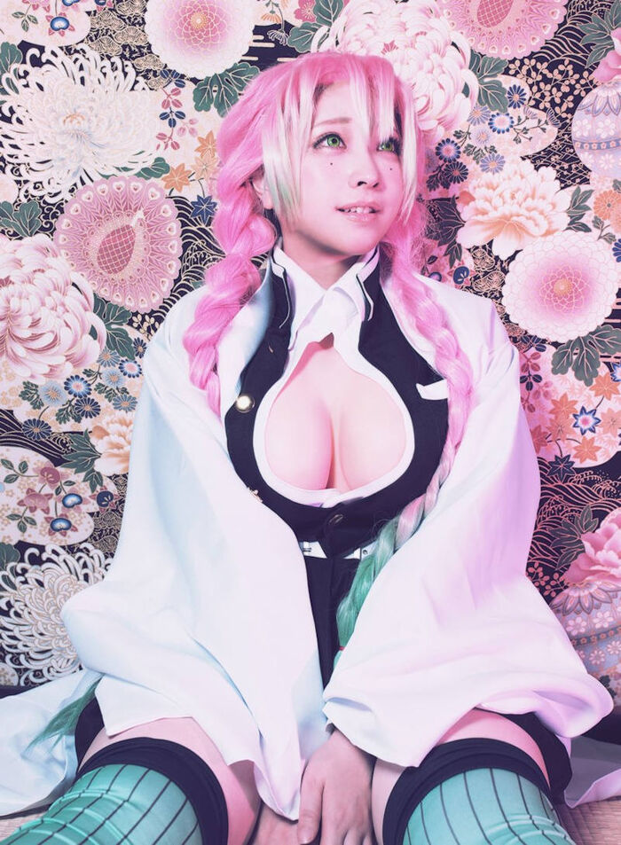 'Demon Slayer' female character cosplay erotic image 49th image