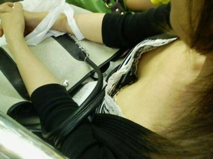 Brachira 73 erotic moving images! Big breasts bra and nipples that looked like an amateur Beautiful breasts happening is erotic and comes out! !! 16th image