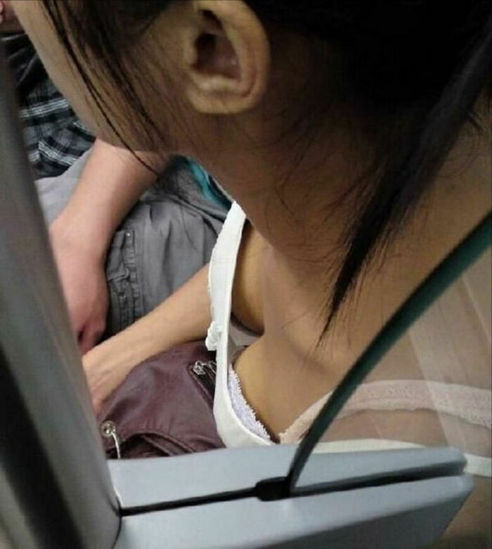 Brachira 73 erotic moving images! Big breasts bra and nipples that looked like an amateur Beautiful breasts happening is erotic and comes out! !! 32th image