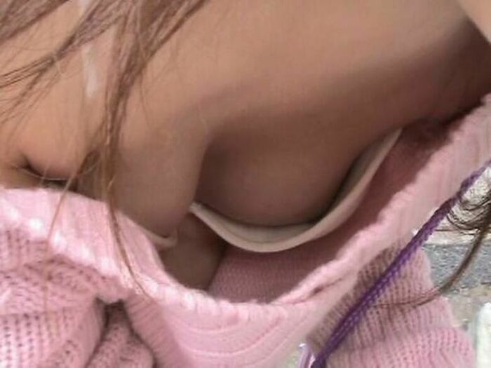 Brachira 73 erotic moving images! Big breasts bra and nipples that looked like an amateur Beautiful breasts happening is erotic and comes out! !! 43th image