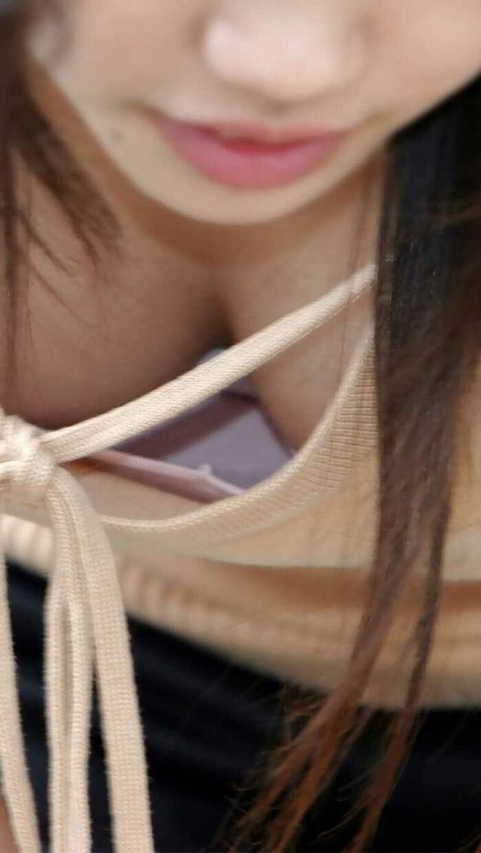 Brachira 73 erotic moving images! Big breasts bra and nipples that looked like an amateur Beautiful breasts happening is erotic and comes out! !! 73th image