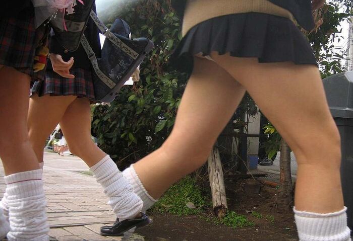 38 JK back thigh &amp; panchira images! I put together a list of pants that look like bare legs and thighs! !! 36th image
