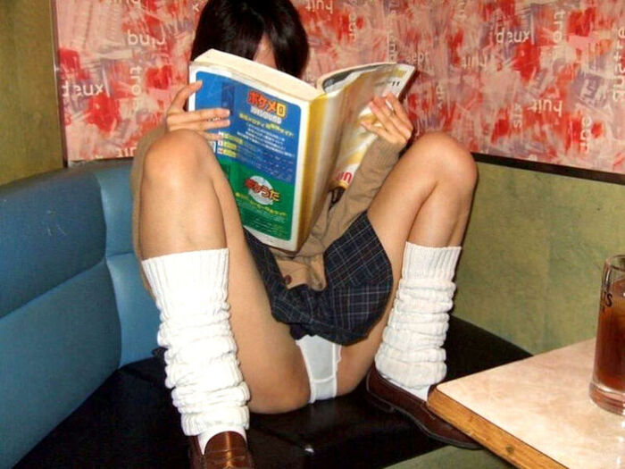 65 panchiraelo images of M-shaped legs with loose crotch guard 49th image