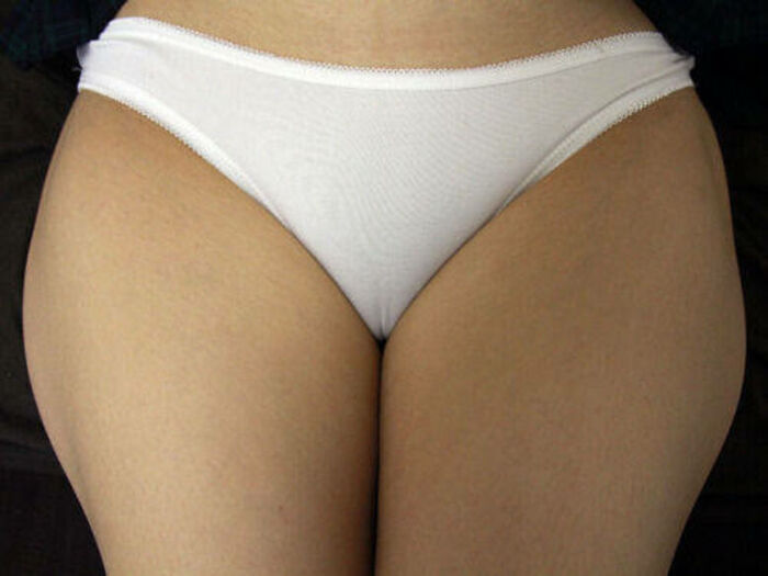 252 Mansuji erotic moving images! Crack in the pants of a voyeur girl who can even understand the shape of the The bite is erotic and comes out! !! 20th image