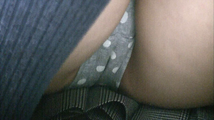 252 Mansuji erotic moving images! Crack in the pants of a voyeur girl who can even understand the shape of the The bite is erotic and comes out! !! 21th image