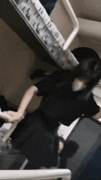 【Super Video】Qi cow touches a girl's ass without permission wwwwww 13th image
