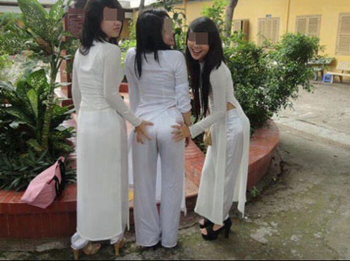 【Image】Vietnamese Yankee JK 'Class Troublesome Lol (Smartphone Pochipochi)' 11th image