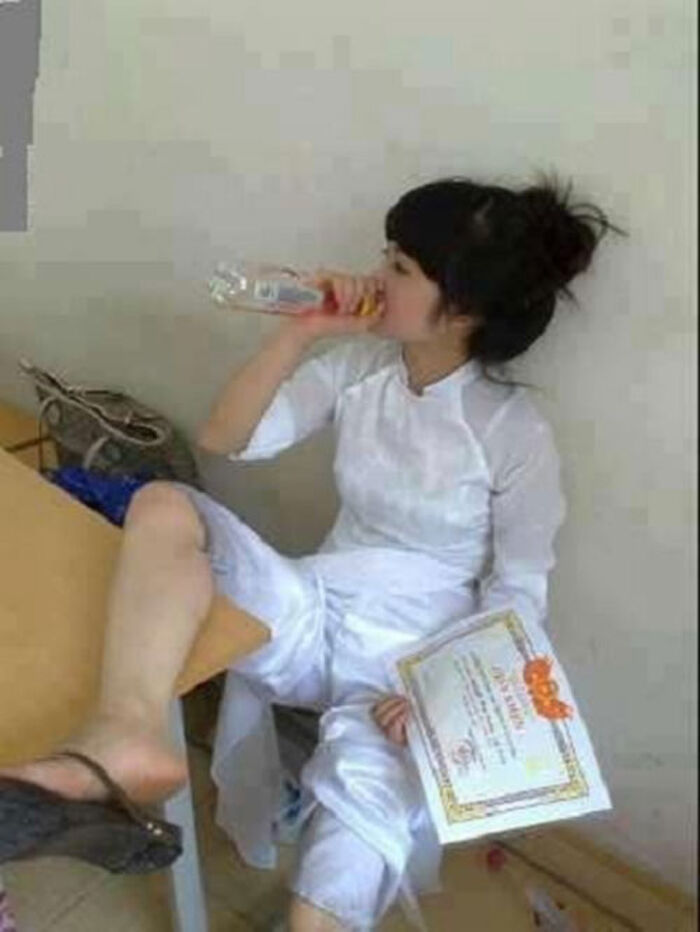 【Image】Vietnamese Yankee JK 'Class Troublesome Lol (Smartphone Pochipochi)' 8th image
