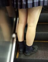 JK, who exposed his plump thighs in a super miniskirt, is proliferating rave www